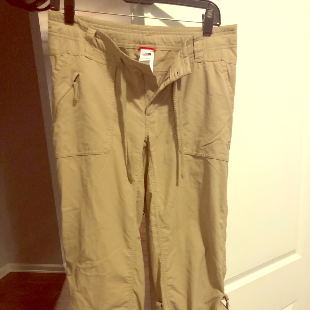 The North Face hiking Pant/Capri Women’s